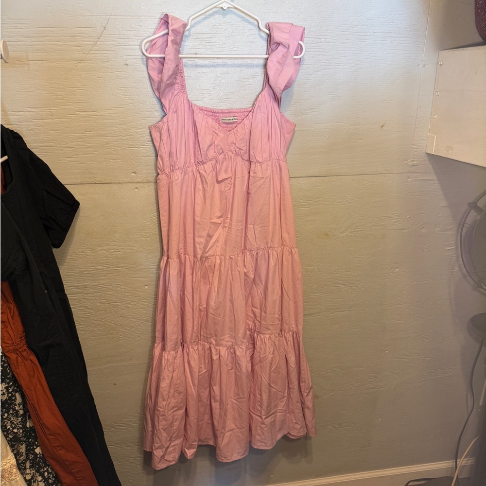 Abercrombie & Fitch Pink Tiered Midi Dress